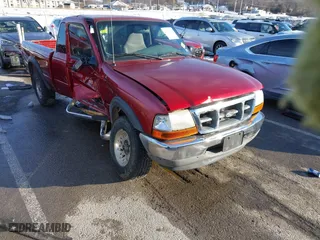 1999 Ford Ranger XLT with VIN 1FTZR15X1XTA90177, listed as a IAAI auction lot 41328368 with 360,832 mi miles. Bid and sale history available at carsss.com. Image 1.