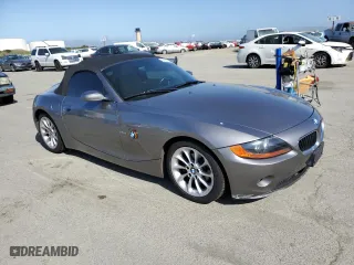 2004 BMW Z4 2.5i with VIN 4USBT33554LS48963, listed as a Copart auction lot 53901645 with 126,435 mi miles and Salvage Title. Bid and sale history available at carsss.com. Image 4.