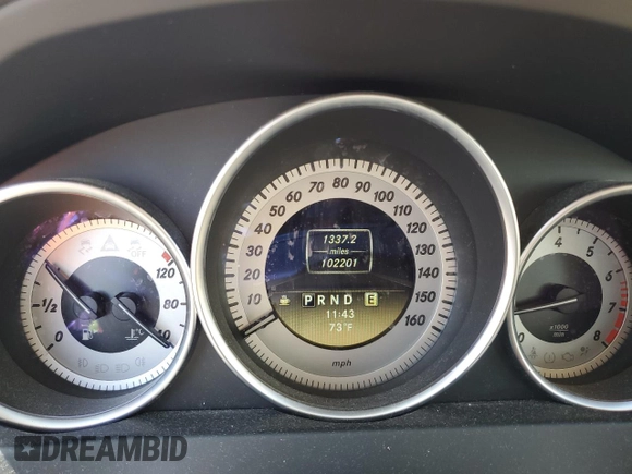 2012 Mercedes-Benz C 300 Sport with VIN WDDGF8BB0CA690265, listed as a Copart auction lot 71020524 with 102,201 mi miles and Salvage title. Bid and sale history available at DreamBid. Image 9.