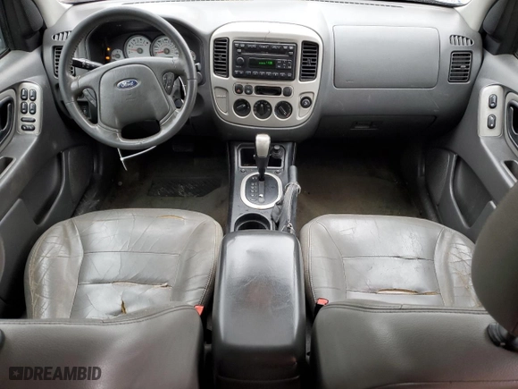 2007 Ford Escape XLT with VIN 1FMCU93137KA28475, listed as a Copart auction lot 47071585 with 192,128 mi miles and Salvage Title. Bid and sale history available at carsss.com. Image 8.