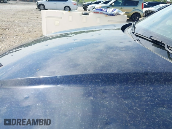 2021 Ford Escape SE z VIN 1FMCU9G67MUA39792, wystawiony jako IAAI lot #42091121 z przebiegiem 135 920 mil mil oraz . Historia ofert i sprzedaży dostępna na DreamBid. Obrazek 6.