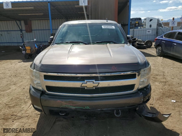 2007 Chevrolet Silverado 1500 LT w/1LT with VIN 1GCEC19J07Z563361, listed as a Copart auction lot 48589495 with 205,860 mi miles and Salvage Title. Bid and sale history available at carsss.com. Image 5.