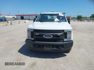 2019 Ford F-250 XL with VIN 1FD7X2A68KEE68410, listed as a IAAI auction lot 42483463 with 100,636 mi miles and . Bid and sale history available at DreamBid. Image 12.