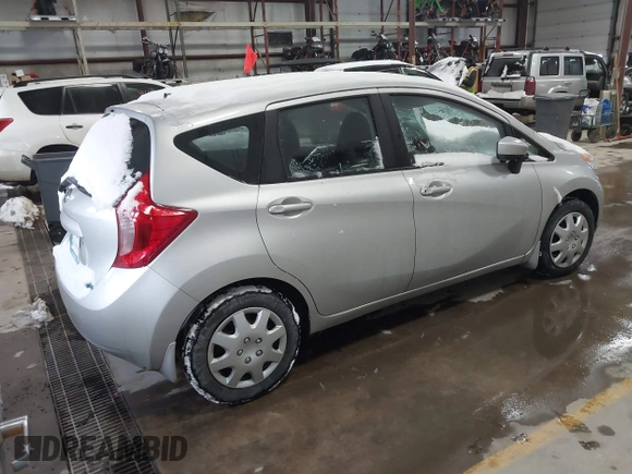 2015 Nissan Note S Plus with VIN 3N1CE2CP2FL370903, listed as a IAAI auction lot 41606993 with 60,672 mi miles and . Bid and sale history available at DreamBid. Image 4.