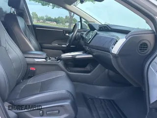 2018 Honda Clarity Plug-In Hybrid Touring with VIN JHMZC5F35JC001933, listed as a Copart auction lot 54958345 with 125,921 mi miles and Clean Title. Bid and sale history available at carsss.com. Image 5.