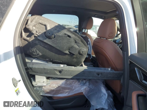 2023 Audi Q7 Premium with VIN WA1AXBF78PD015066, listed as a Copart auction lot 44207735 with 6,432 mi miles and Salvage title. Bid and sale history available at DreamBid. Image 10.