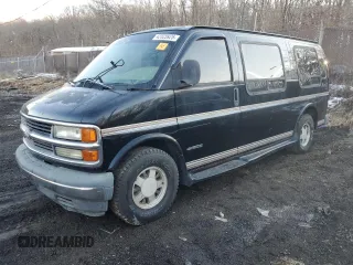 1996 Chevrolet Chevy Van z VIN 1GBFG15M1T1039187, wystawiony jako Copart lot #42325925 z przebiegiem Nie podano mil oraz Szkoda całkowita • Salvage title. Historia ofert i sprzedaży dostępna na DreamBid. Obrazek 1.