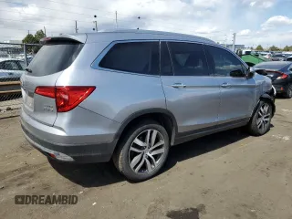 2016 Honda Pilot Elite with VIN 5FNYF6H05GB120106, listed as a Copart auction lot 49559524 with 104,682 mi miles and Salvage Title. Bid and sale history available at carsss.com. Image 3.