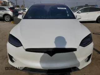 2021 Tesla Model X Long Range Plus with VIN 5YJXCBE22MF311576, listed as a Copart auction lot 53541595 with 83,137 mi miles and Salvage Title. Bid and sale history available at carsss.com. Image 5.