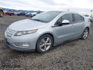 2011 Chevrolet Volt with VIN 1G1RD6E47BU100868, listed as a IAAI auction lot 41167730 with 251,799 mi miles. Bid and sale history available at carsss.com. Image 2.