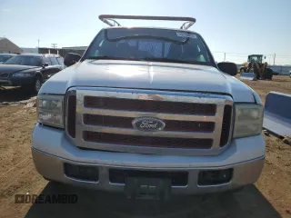 2005 Ford F-250 XL с VIN 1FTNX205X5EC21432, выставлен на аукционе Copart как лот 56248025 с пробегом 211 524 миль миль и Списание • Salvage title. История ставок и продаж доступна на DreamBid. Изображение 5.