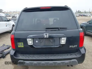 2005 Honda Pilot EX-L с VIN 2HKYF18565H566536, выставлен на аукционе IAAI как лот 42283758 с пробегом 131 630 миль миль и . История ставок и продаж доступна на DreamBid. Изображение 16.