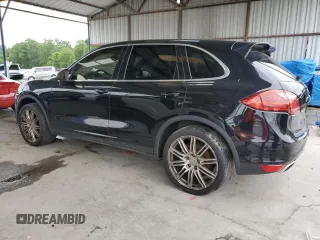 2012 Porsche Cayenne z VIN WP1AA2A25CLA00106, wystawiony jako Copart lot #60479845 z przebiegiem 184 630 mil mil oraz Czysty tytuł • Clean title. Historia ofert i sprzedaży dostępna na DreamBid. Obrazek 2.