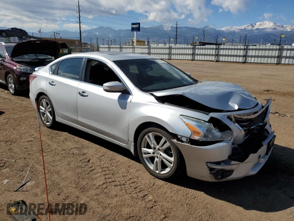2013 Nissan Altima SV with VIN 1N4BL3APXDN430064, listed as a Copart auction lot 48409905 with 131,979 mi miles and Salvage Title. Bid and sale history available at carsss.com. Image 4.