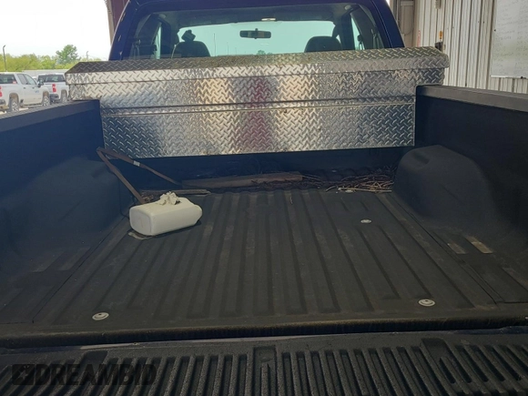 2008 Ford F-250 XL с VIN 1FTSX21R78EB73980, выставлен на аукционе IAAI как лот 42564791 с пробегом 168 150 миль миль и . История ставок и продаж доступна на DreamBid. Изображение 12.
