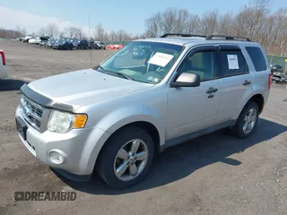 2011 Ford Escape XLT with VIN 1FMCU9DG2BKB88326, listed as a IAAI auction lot 41848202 with 173,464 mi miles and . Bid and sale history available at DreamBid. Image 2.