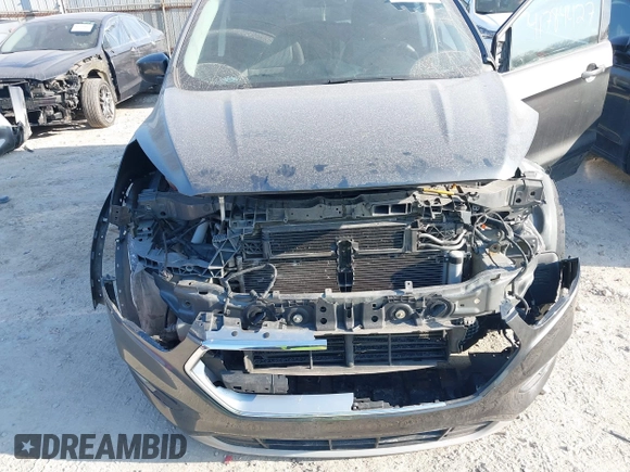 2017 Ford Escape SE with VIN 1FMCU9G96HUA07349, listed as a IAAI auction lot 41784427 with 152,705 mi miles. Bid and sale history available at carsss.com. Image 6.