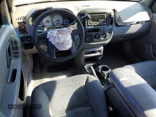 2002 Ford Escape XLS Choice with VIN 1FMYU01142KD48997, listed as a Copart auction lot 53340815 with 172,235 mi miles and Salvage title. Bid and sale history available at DreamBid. Image 8.