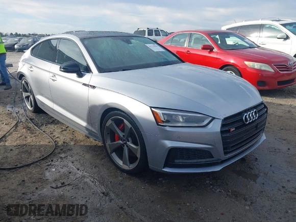 2019 Audi S5 Sportback Premium Plus z VIN WAUB4CF57KA081140, wystawiony jako IAAI lot #41179590 z przebiegiem 48 025 mil mil oraz . Historia ofert i sprzedaży dostępna na DreamBid. Obrazek 1.