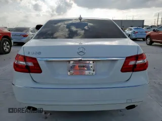 2013 Mercedes-Benz E 350 Luxury with VIN WDDHF5KB5DA728352, listed as a Copart auction lot 59737655 with 68,286 mi miles and Salvage title. Bid and sale history available at DreamBid. Image 6.