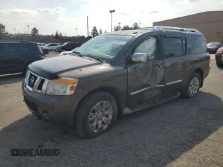 2015 Nissan Armada Platinum z VIN 5N1BA0NF1FN608684, wystawiony jako Copart lot #49003675 z przebiegiem 150 236 mil mil oraz Szkody całkowita. Historia ofert i sprzedaży dostępna na DreamBid. Obrazek 1.