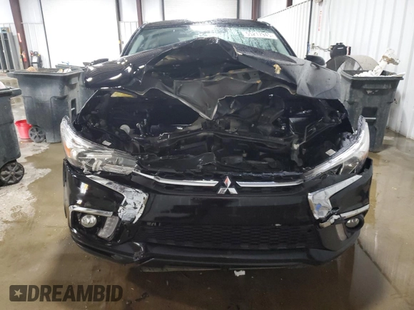 2019 Mitsubishi Outlander ES z VIN JA4AR3AU9KU008553, wystawiony jako Copart lot #55217945 z przebiegiem 85 670 mil mil oraz Szkoda całkowita • Salvage title. Historia ofert i sprzedaży dostępna na DreamBid. Obrazek 5.