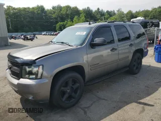 2008 Chevrolet Tahoe 1LT с VIN 1GNFK13038J118028, выставлен на аукционе Copart как лот 64286585 с пробегом 236 500 миль миль и На запчасти • Non repairable. История ставок и продаж доступна на DreamBid. Изображение 1.