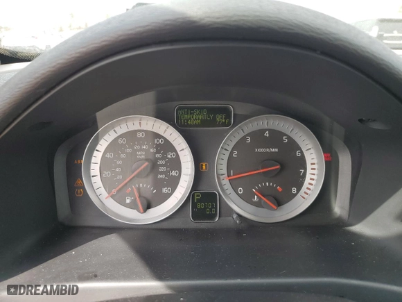 2011 Volvo C70 with VIN YV1672MC2BJ120881, listed as a Copart auction lot 47191215 with 80,707 mi miles and Clean Title. Bid and sale history available at carsss.com. Image 9.