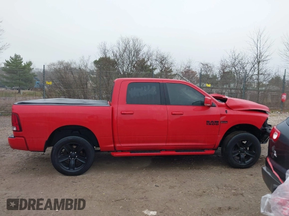 2018 Ram 1500 Sport z VIN 1C6RR7MT1JS161612, wystawiony jako IAAI lot #40943059 z przebiegiem Nie podano mil oraz . Historia ofert i sprzedaży dostępna na DreamBid. Obrazek 14.