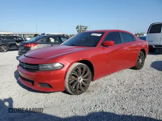 2015 Dodge Charger SE z VIN 2C3CDXBG8FH716576, wystawiony jako Copart lot #53078475 z przebiegiem 129 506 mil mil oraz Szkoda całkowita • Salvage title. Historia ofert i sprzedaży dostępna na DreamBid. Obrazek 1.