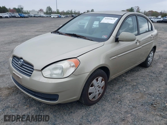 2006 Hyundai Accent GLS z VIN KMHCN46C66U058232, wystawiony jako IAAI lot #41899629 z przebiegiem 182 669 mil mil oraz . Historia ofert i sprzedaży dostępna na DreamBid. Obrazek 17.
