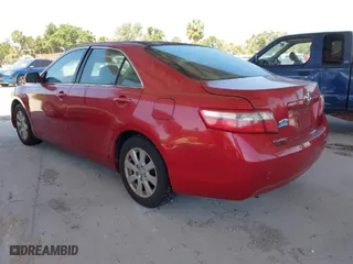 2007 Toyota Camry CE with VIN JTNBE46K873115041, listed as a IAAI auction lot 42023383 with 184,372 mi miles. Bid and sale history available at carsss.com. Image 3.