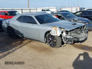 2021 Dodge Challenger GT z VIN 2C3CDZJG3MH567634, wystawiony jako IAAI lot #41589708 z przebiegiem 76 914 mil mil oraz . Historia ofert i sprzedaży dostępna na DreamBid. Obrazek 1.