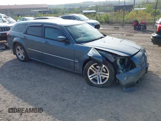 2005 Dodge Magnum RT z VIN 2D8GV58225H549030, wystawiony jako IAAI lot #42140260 z przebiegiem 62 273 mil mil oraz . Historia ofert i sprzedaży dostępna na DreamBid. Obrazek 1.