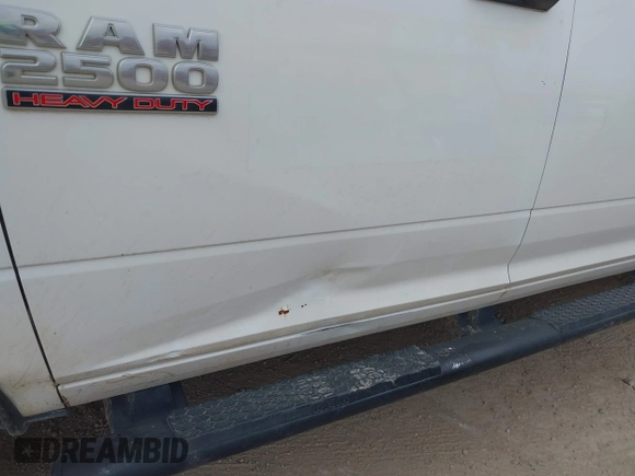 2017 Ram 2500 Tradesman with VIN 3C6UR5HL3HG519898, listed as a IAAI auction lot 41707036 with 176,928 mi miles. Bid and sale history available at carsss.com. Image 19.