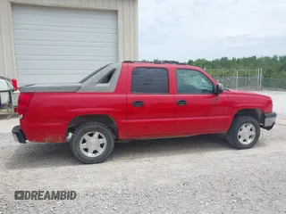 2004 Chevrolet Avalanche Z66 z VIN 3GNEC12T04G257212, wystawiony jako IAAI lot #42343800 z przebiegiem 277 908 mil mil oraz . Historia ofert i sprzedaży dostępna na DreamBid. Obrazek 6.