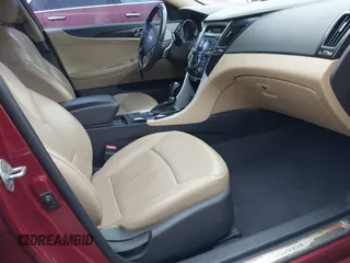 2012 Hyundai Sonata SE with VIN 5NPEC4AB6CH384037, listed as a IAAI auction lot 41498757 with 250,450 mi miles and . Bid and sale history available at DreamBid. Image 5.