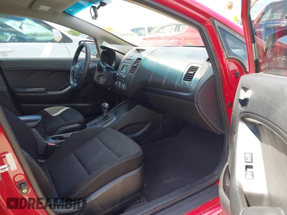 2016 Kia Forte LX z VIN KNAFK4A61G5612426, wystawiony jako IAAI lot #42269883 z przebiegiem 75 392 mil mil oraz . Historia ofert i sprzedaży dostępna na DreamBid. Obrazek 5.
