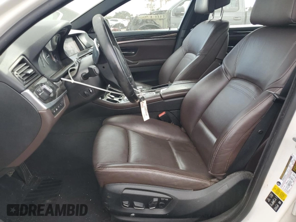 2015 BMW 5 Series 535d xDrive с VIN WBAFV3C55FD687110, выставлен на аукционе Copart как лот 77845114 с пробегом 100 135 миль миль и Списание • Salvage title. История ставок и продаж доступна на DreamBid. Изображение 7.