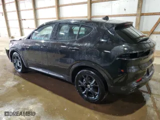 2024 Dodge Hornet R/T with VIN ZACPDFCW3R3A29299, listed as a Copart auction lot 63053884 with 3,812 mi miles and Salvage Title. Bid and sale history available at carsss.com. Image 2.
