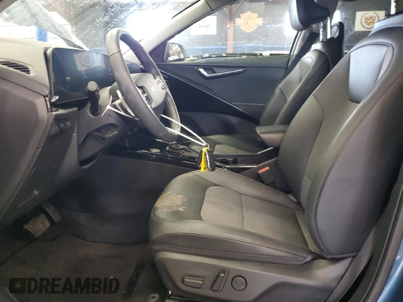 2024 Kia Niro EX Touring with VIN KNDCR3LE5R5138015, listed as a Copart auction lot 41830235 with 15,945 mi miles and Clean Title. Bid and sale history available at carsss.com. Image 7.