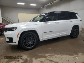 2024 Jeep Grand Cherokee Summit with VIN 1C4RJKET8R8514342, listed as a Copart auction lot 81225444 with 1,040 mi miles and Clean title. Bid and sale history available at DreamBid. Image 1.