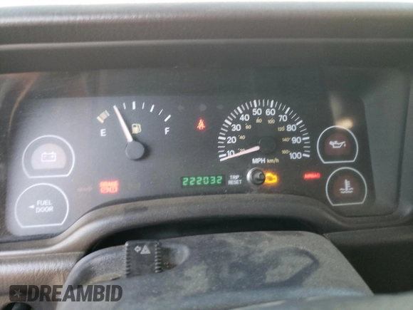 2000 Jeep Cherokee SE with VIN 1J4FF28S5YL243656, listed as a Copart auction lot 71364434 with 222,032 mi miles and Salvage Title. Bid and sale history available at carsss.com. Image 9.