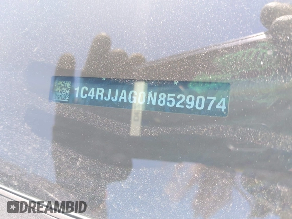 2022 Jeep Grand Cherokee Altitude z VIN 1C4RJJAG0N8529074, wystawiony jako IAAI lot #42242145 z przebiegiem Nie podano mil oraz . Historia ofert i sprzedaży dostępna na DreamBid. Obrazek 9.