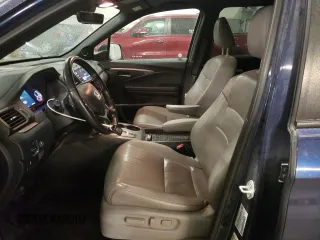 2021 Honda Passport EX-L with VIN 5FNYF8H50MB016075, listed as a Copart auction lot 44127035 with 18,707 mi miles and Salvage Title. Bid and sale history available at DreamBid. Image 7.