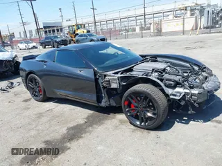 2019 Chevrolet Corvette 1LT z VIN 1G1YB2D70K5100470, wystawiony jako IAAI lot #42010952 z przebiegiem 47 730 mil mil oraz . Historia ofert i sprzedaży dostępna na DreamBid. Obrazek 1.