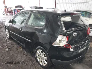 2007 Volkswagen Rabbit with VIN WVWBR71KX7W055764, listed as a IAAI auction lot 41282462 with 179,475 mi miles. Bid and sale history available at carsss.com. Image 3.