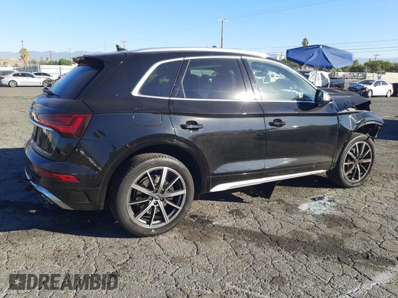 2022 Audi SQ5 Premium Plus with VIN WA1B4AFY0N2066635, listed as a Copart auction lot 71725773 with 13,527 mi miles. Bid and sale history available at carsss.com. Image 3.