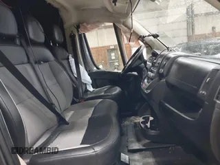 2017 Ram ProMaster Cargo with VIN 3C6TRVAG9HE532398, listed as a IAAI auction lot 41895552 with 76,730 mi miles and . Bid and sale history available at DreamBid. Image 5.