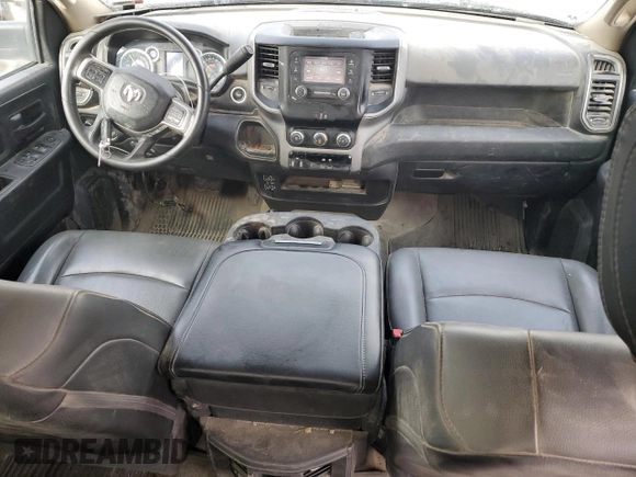 2020 Ram 3500 Tradesman with VIN 3C63R3GL2LG240887, listed as a Copart auction lot 84221034 with 102,225 mi miles and Salvage Title. Bid and sale history available at carsss.com. Image 8.